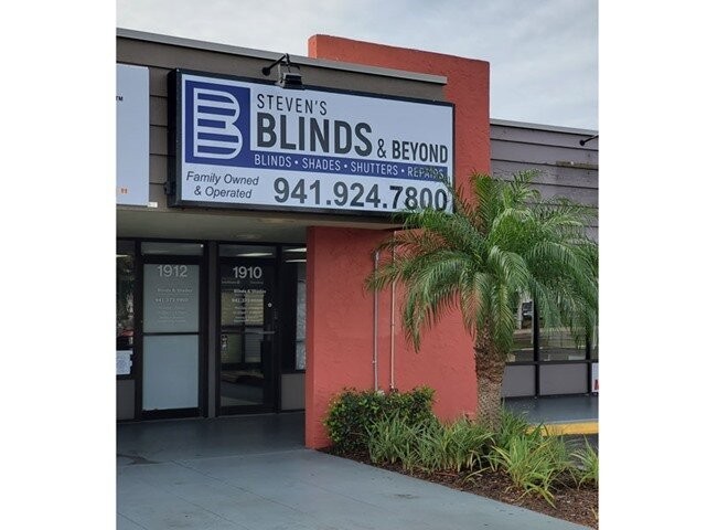 Hunter Douglas Dealer Image